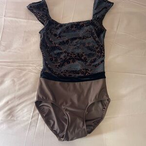 Eleve leotard